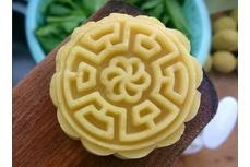 綠豆糕配方、市場銷量及機器規(guī)?；a(chǎn)方法